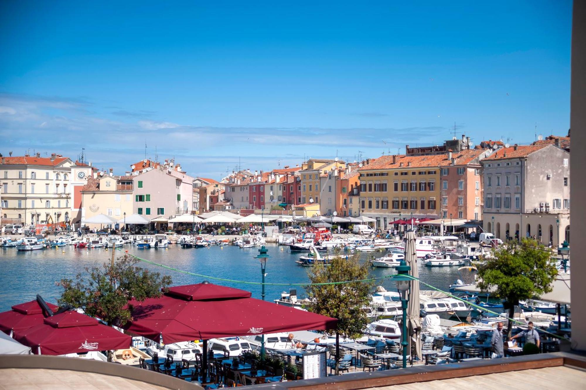 Riva Blu Sea View Apartment Rovinj Extérieur photo