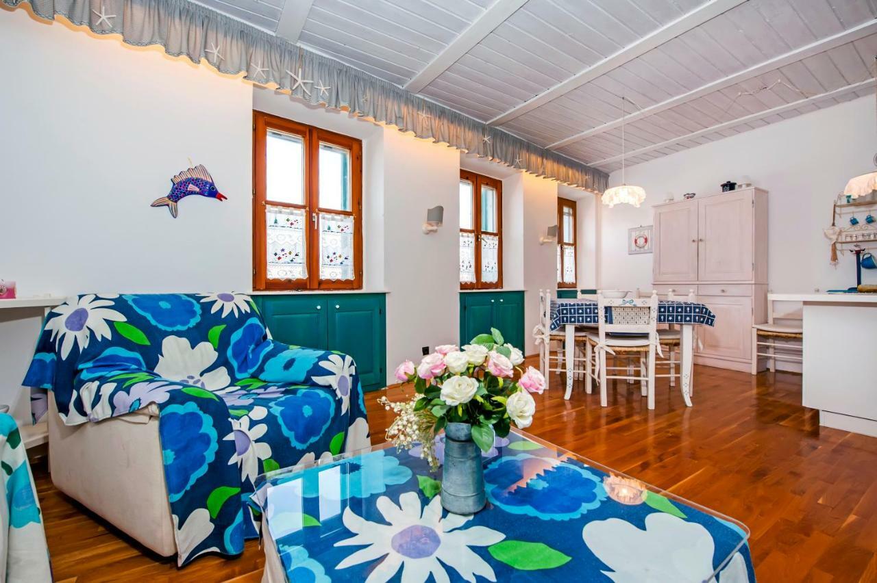 Riva Blu Sea View Apartment Rovinj Extérieur photo